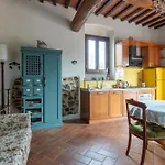 Guesthost - Lovely With Panoramic Terrace