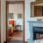 Apartmán Guesthost - Lovely With Panoramic Terrace Carmignano